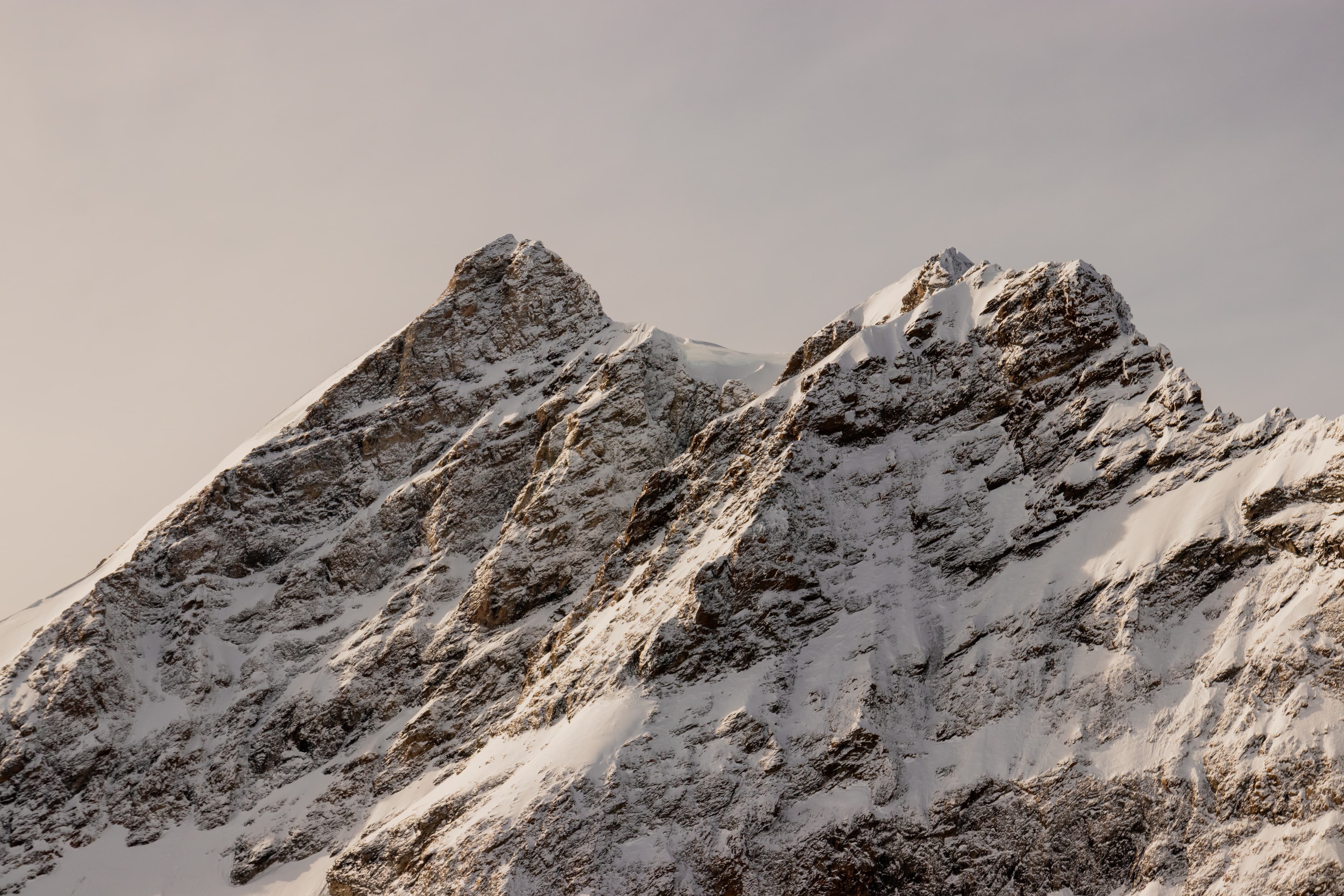Jungfrauch Glaier Peak — Swiss Mountains